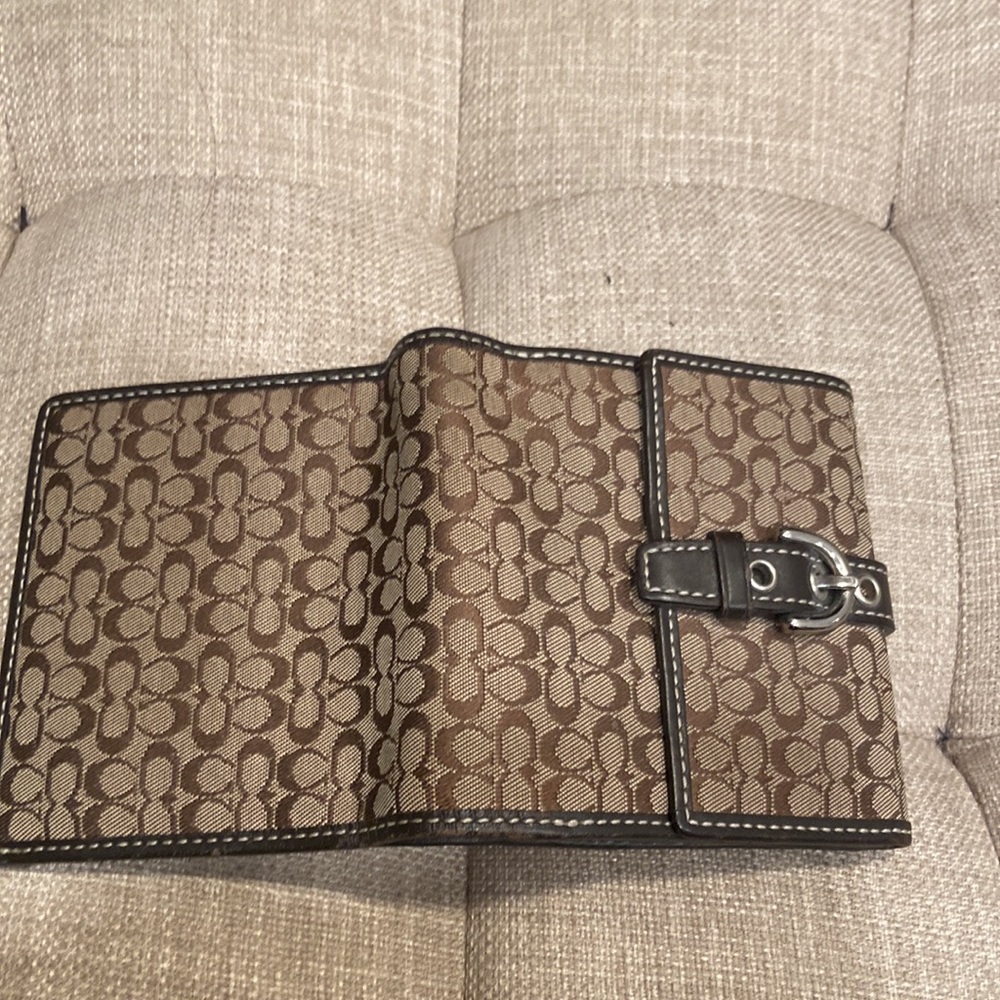 Coach Small Wallet - image 4